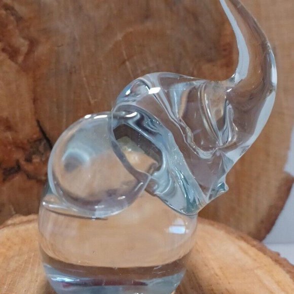 Vintage Napcoware Art Glass Elephant Figurine Paperweight Statue 4.5" Trunk Up - Picture 5 of 9
